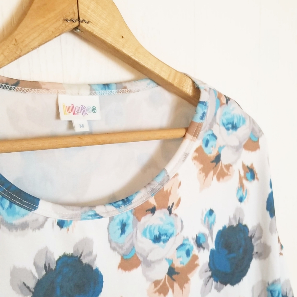 Lularoe Blue Rose Irma Tunic